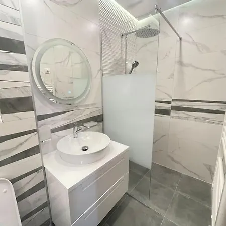 Apartmán Elegance Estate - Free Parking *